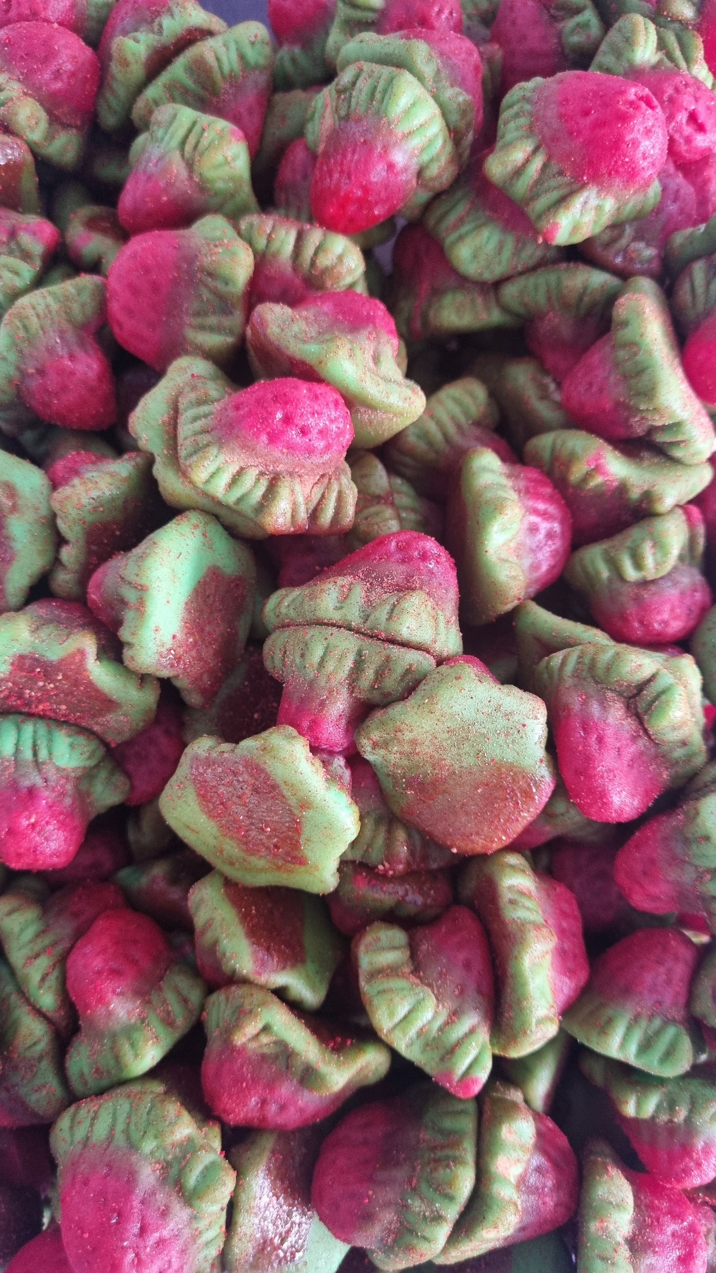 LI HING JELLY FILLED STRAWBERRIES π